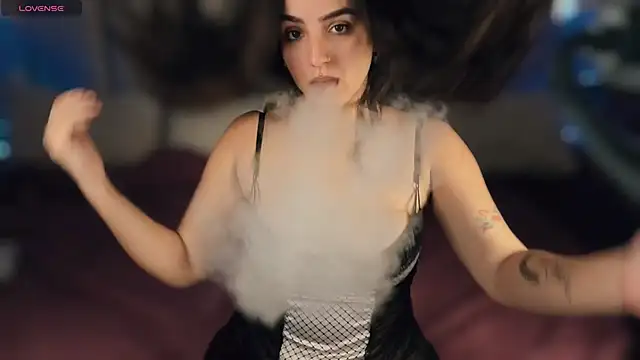 Daphne Moss online show from October 12, 12:37 pm