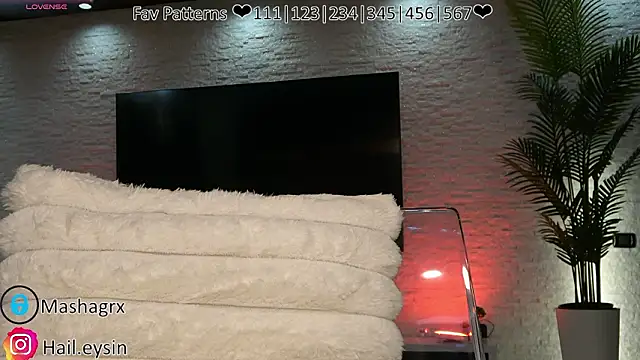 Mashagrx0 online show from March 16, 9:08 pm