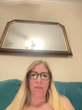 jayjencam online show from September 24, 7:50 pm