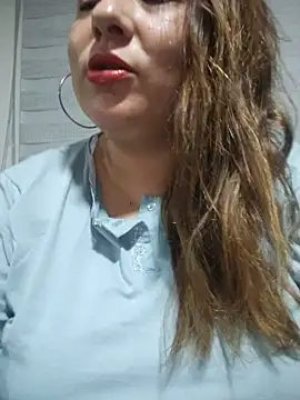 Snapshot of sakotodika chatting on June 9, 1:39 am sakotodika online show from June 9, 1:39 am