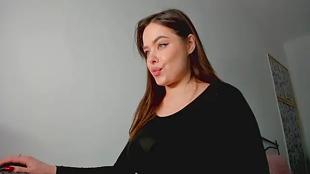 MistressMilana online show from April 11, 4:44 pm