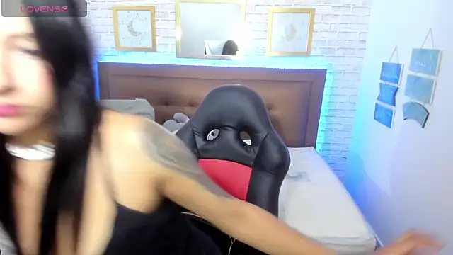 tamara colliins  online show from February 20, 4:39 am