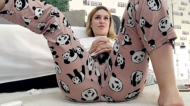 sweetdaiana23 online show from March 15, 6:47 am