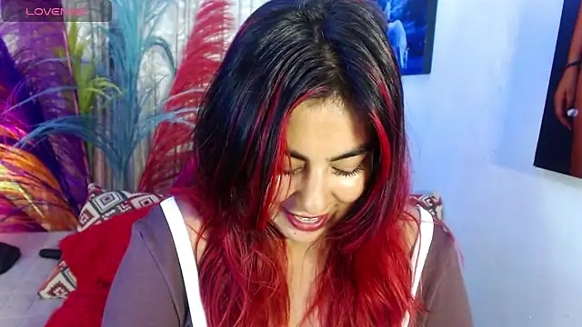 Snapshot of gatuwildhott chatting on April 25, 7:00 pm gatuwildhott online show from April 25, 7:00 pm