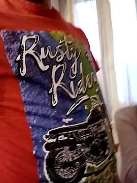 eva750 online show from April 25, 5:32 pm