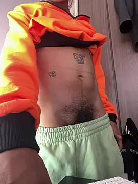 sorry-mom69 online show from April 22, 3:57 pm