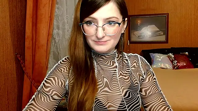 Arielsssplash online show from December 12, 5:59 pm