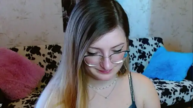 Arielsssplash online show from September 10, 6:46 am