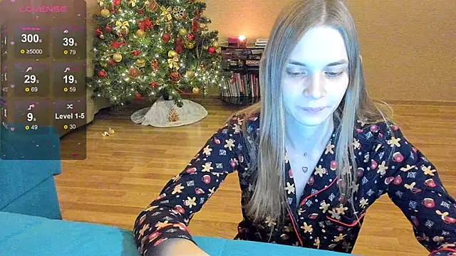 molly hunt  online show from December 25, 7:03 am