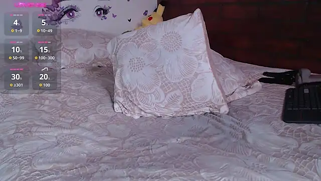 LIila28six online show from March 10, 5:29 pm