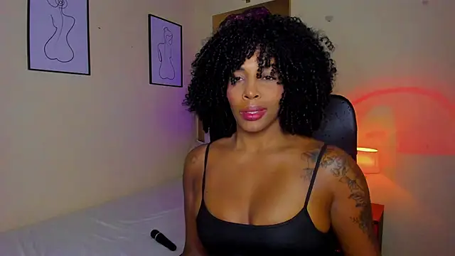 AitanaBrown  online show from November 3, 11:26 pm