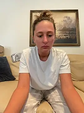 triple34D online show from September 12, 4:51 pm