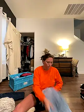 triple34D online show from September 26, 12:31 pm