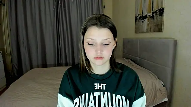 SoniNesti online show from October 13, 3:12 pm