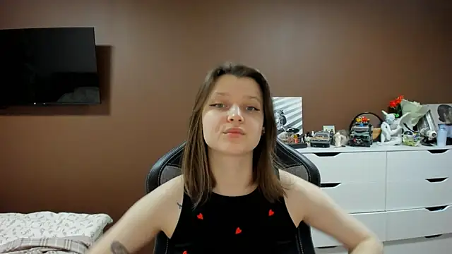 SoniNesti online show from April 10, 2:44 pm