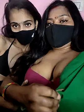 cutee  crazy online show from December 2, 1:28 pm