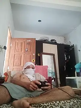 Snapshot of KleberL chatting on January 10, 6:42 pm KleberL online show from January 10, 6:42 pm