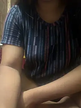 Snapshot of SkilfulLadybird chatting on June 6, 8:46 pm SkilfulLadybird online show from June 6, 8:46 pm