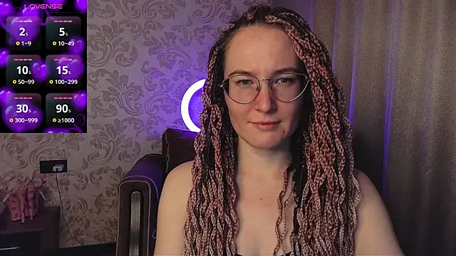 AgnesGraham online show from December 17, 11:55 pm