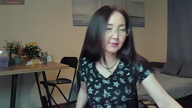 Snapshot of AvroraSakura chatting on February 22, 3:14 pm AvroraSakura online show from February 22, 3:14 pm