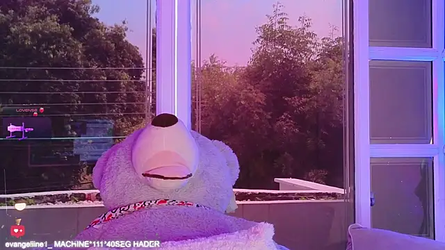 Evangelyne 1 online show from March 2, 6:51 pm