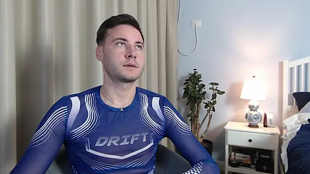 Snapshot of JustinMorrisX chatting on September 26, 4:00 pm JustinMorrisX online show from September 26, 4:00 pm