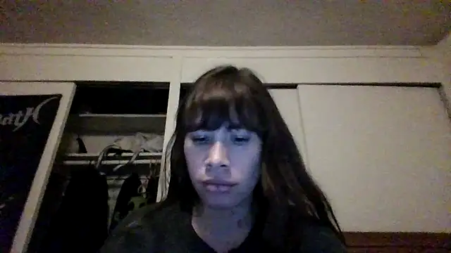 petitedoll29 online show from December 25, 4:33 am