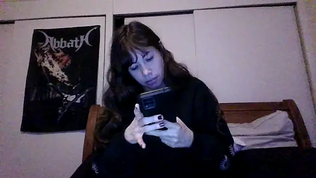 petitedoll29 online show from December 28, 4:08 am