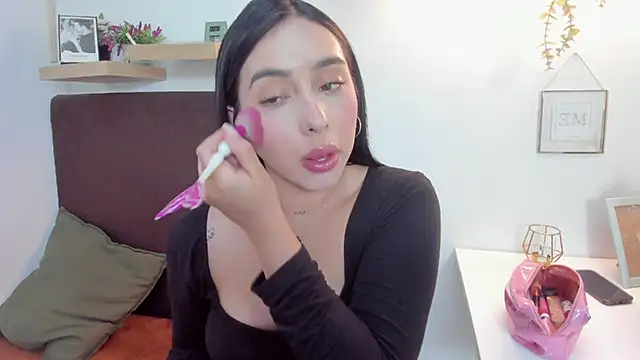 isabella jade online show from February 17, 7:10 pm