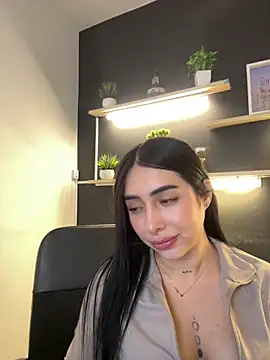 isabella jade online show from February 10, 9:19 pm