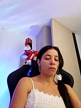 miaeyes online show from December 26, 12:49 pm