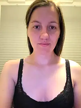 Snapshot of Nicole-Ray chatting on July 15, 10:26 pm Nicole-Ray online show from July 15, 10:26 pm