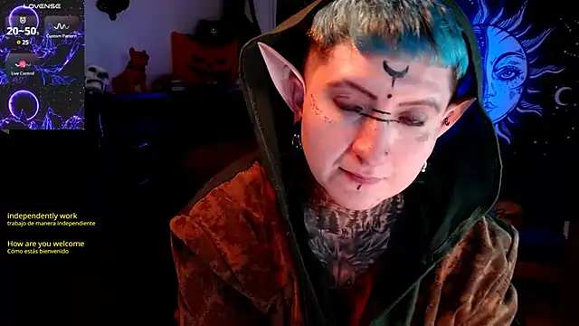 Marieblueeyes online show from March 2, 7:54 am