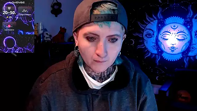 Marieblueeyes online show from March 16, 6:31 am