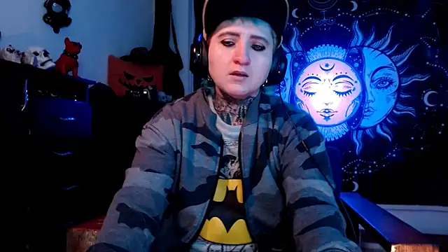 Marieblueeyes online show from March 21, 3:12 am