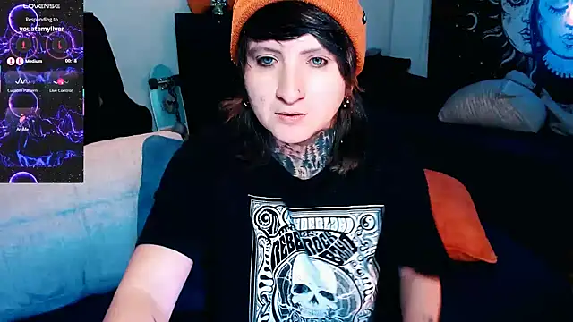 Marieblueeyes online show from September 10, 2:44 am