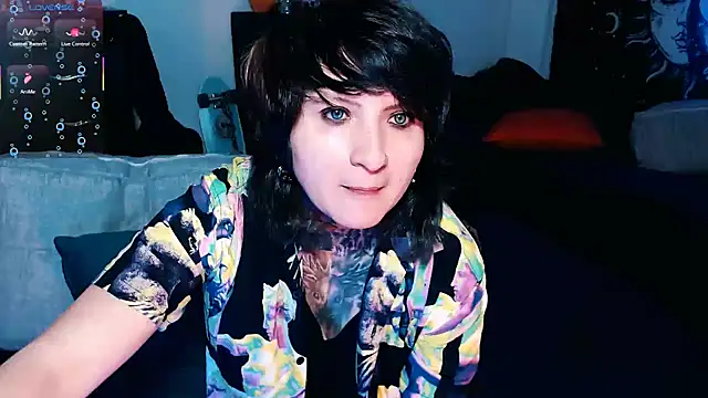 Marieblueeyes online show from September 15, 4:40 pm