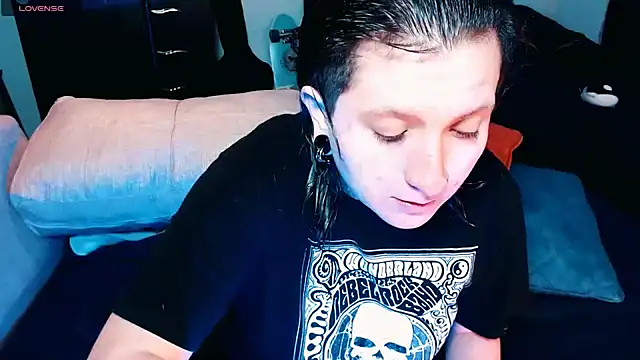 Marieblueeyes online show from October 6, 3:15 am