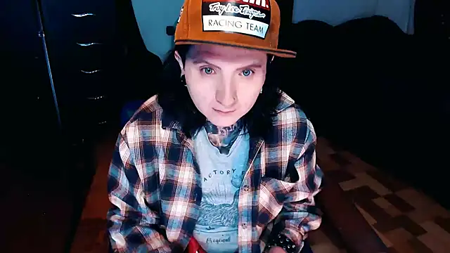 Marieblueeyes online show from October 16, 11:22 am