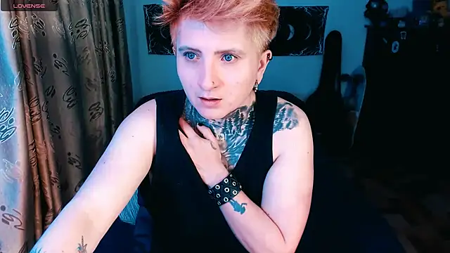 Marieblueeyes online show from October 30, 12:56 am