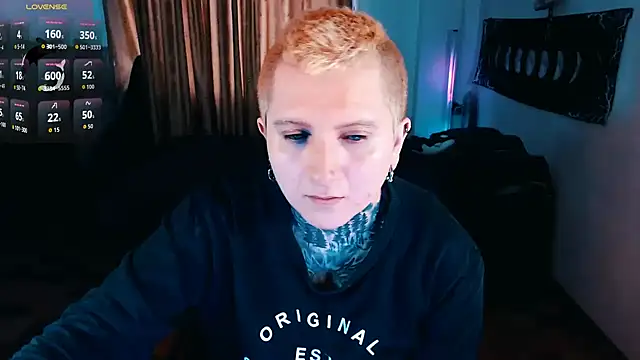 Marieblueeyes online show from January 13, 9:53 pm