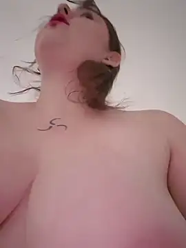 Yammy Yumi online show from December 5, 5:05 am