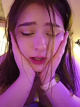 Yammy Yumi online show from January 5, 5:27 pm