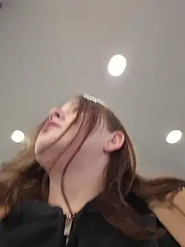 Yammy Yumi online show from March 13, 1:40 pm