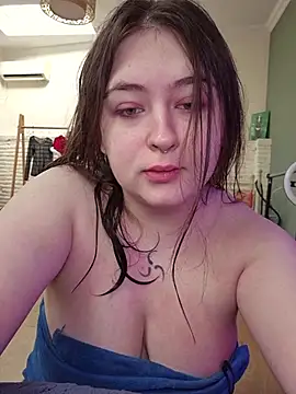 Snapshot of Yammy_Yumi chatting on June 26, 2:21 pm Yammy Yumi online show from June 26, 2:21 pm