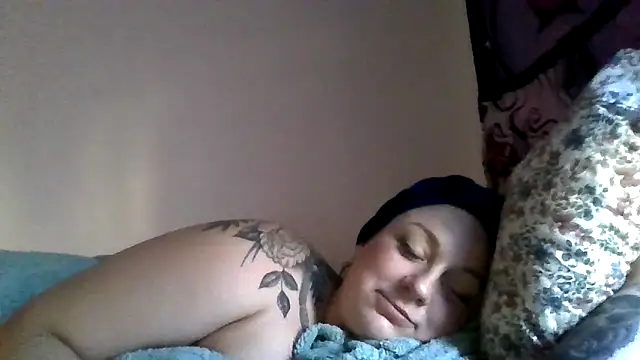 peachyjade online show from May 21, 2:40 am