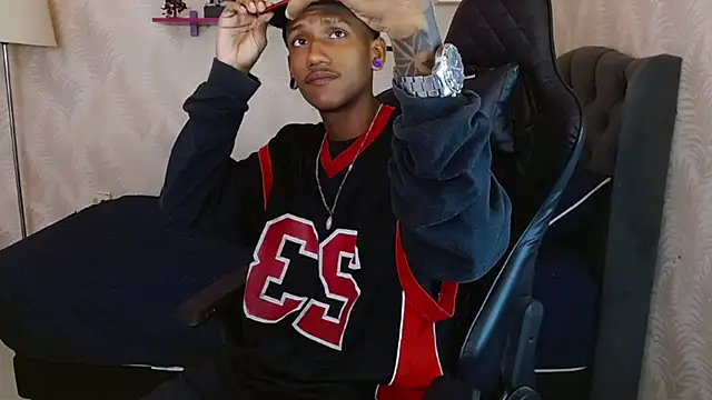 ManSant online show from September 18, 3:36 pm