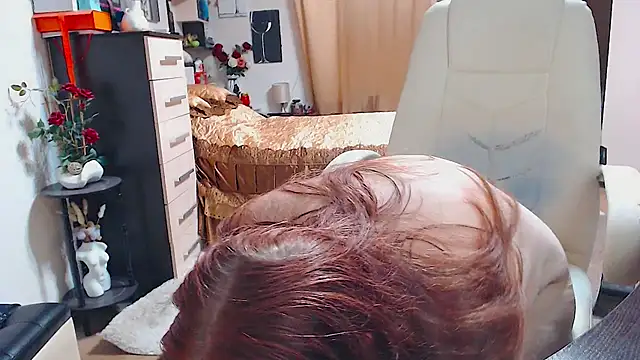 CrazyMomy online show from September 26, 7:51 pm