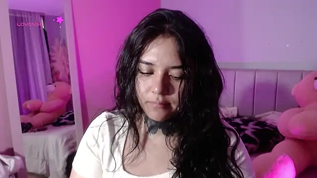 kim blake online show from January 2, 7:51 pm