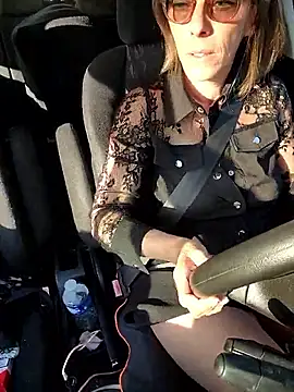 Oriane Jackson online show from April 16, 4:52 pm